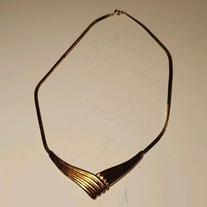 Gold tone necklace